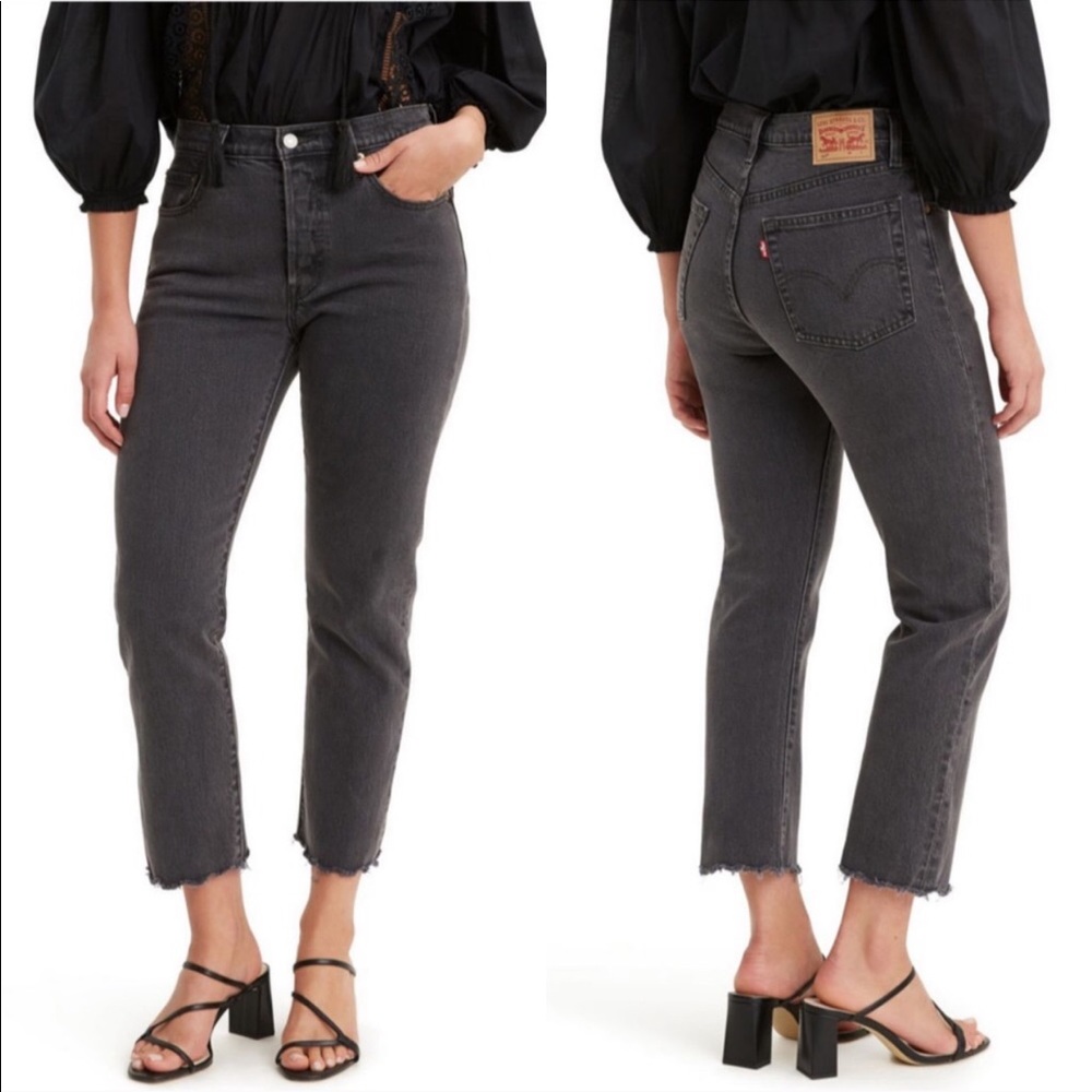 NEW Levi’s 501 Cropped Straight Raw Hem Jeans - 25
